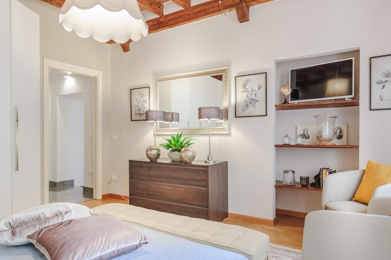 ルッカCasa Ariasアパートメント エクステリア 写真
